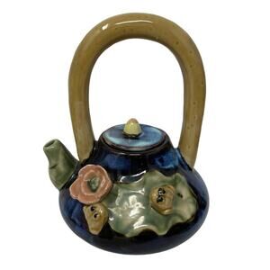 Vintage Majolica FROG on Lilly PAD Flower High GLAZED Pottery Tea Pot ~Excellent